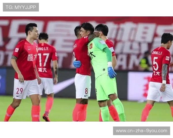 广东宏远强势对决XXX劲敌 激烈对抗引发球迷热议 广东宏远强势对决XXX劲敌 激烈对抗引发球迷热议