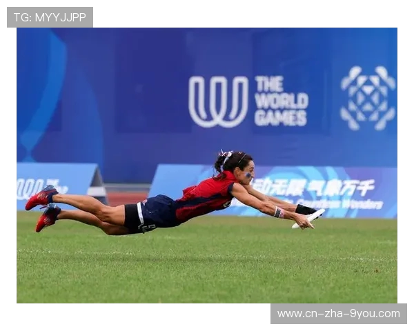 飞盘战术解析：上海飞盘队如何利用边路渗透撕裂防线