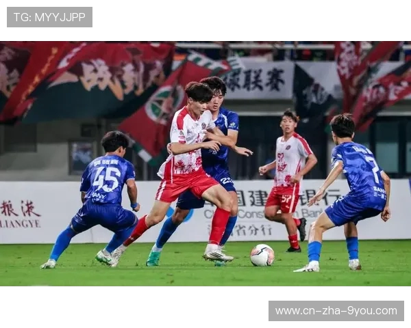 湘超联赛精彩纷呈 聚焦本土足球新星崭露头角助力湖南足球崛起